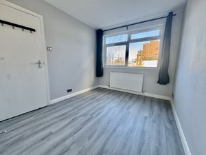 Photo 6- click for photo gallery